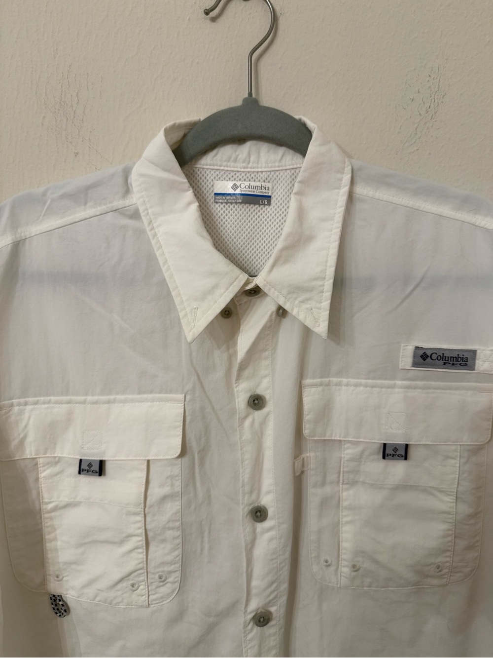 Columbia Men’s White Lightweight Fishing Shirt Jacket